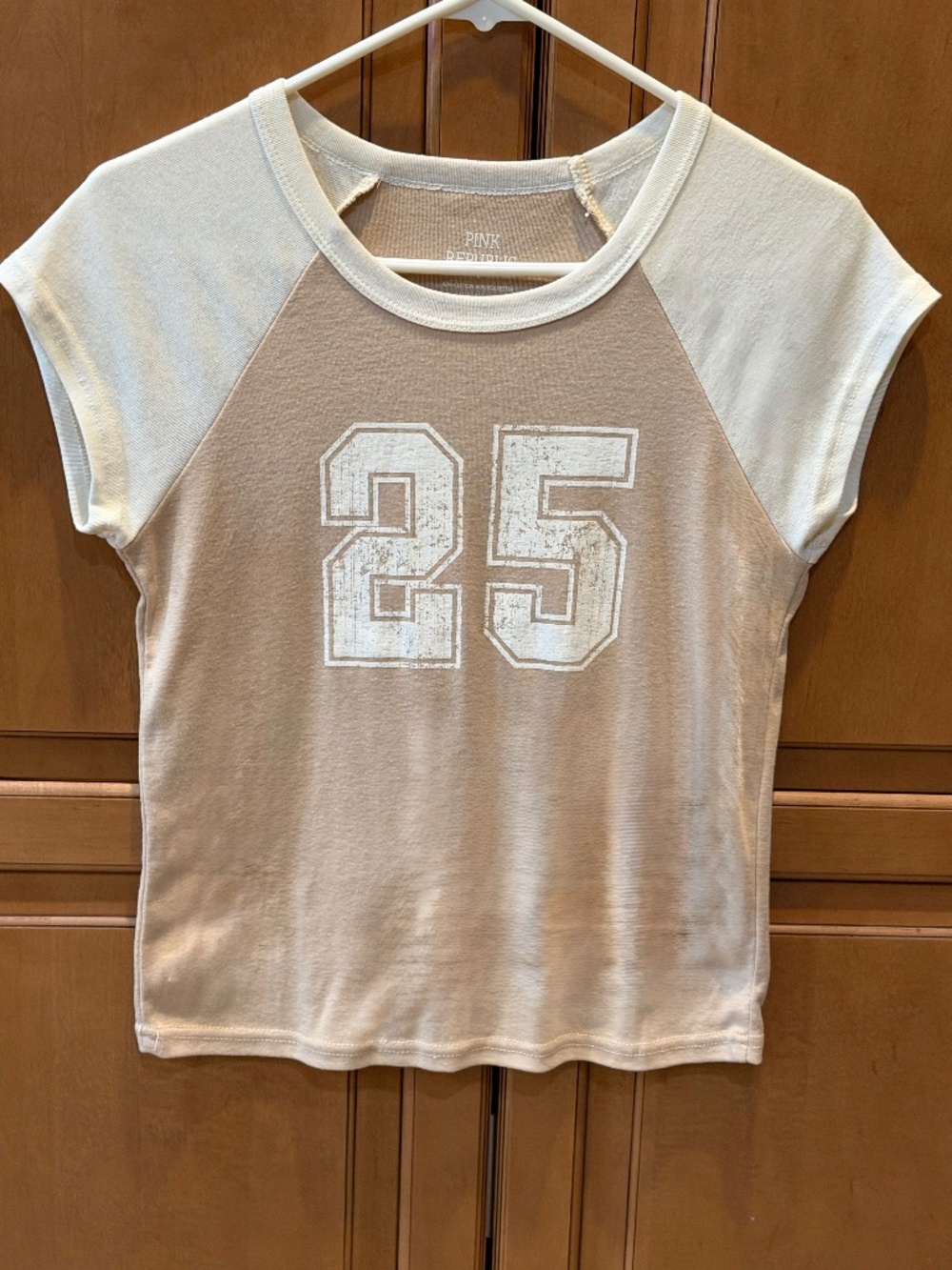 Pink Republic Two toned T-Shirt Jersey Sz L